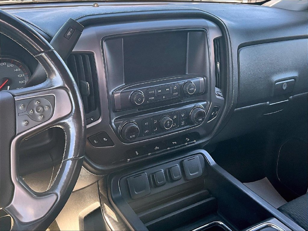 Used 2016 GMC Sierra 1500 SLE w/ All-Terrain Package AWD/4WD image 6