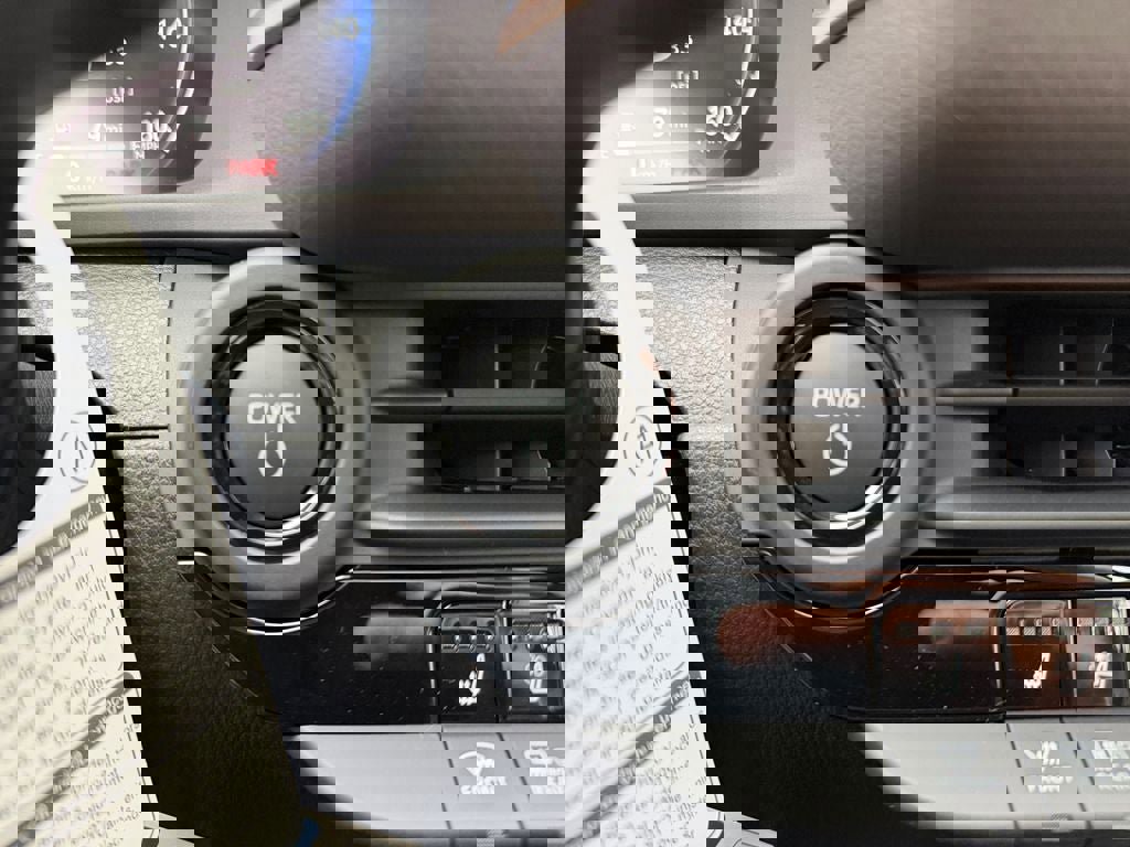 New 2026 Toyota Crown Platinum image 23