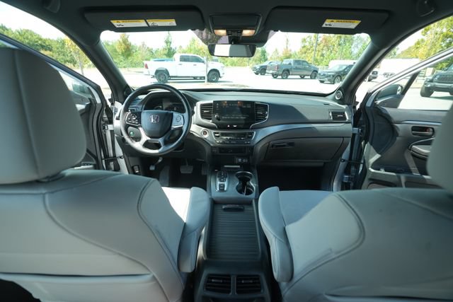 Used 2023 Honda Passport EX-L image 25