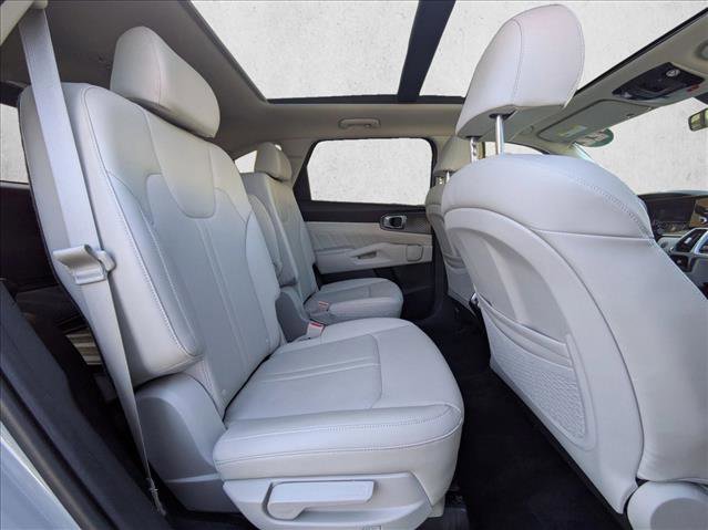 Used 2022 Kia Sorento SX image 22