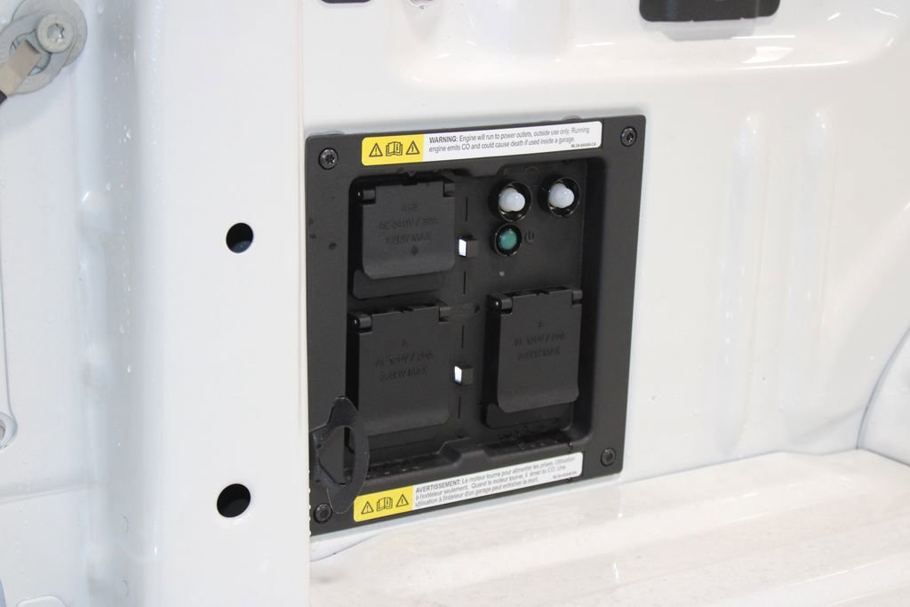 New 2025 Ford F150 Platinum w/ Equipment Group 702A High image 17