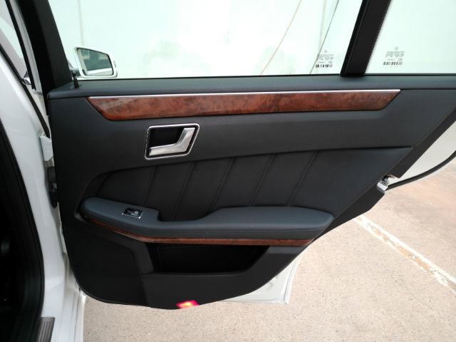 Used 2012 Mercedes-Benz E 350 4MATIC image 21
