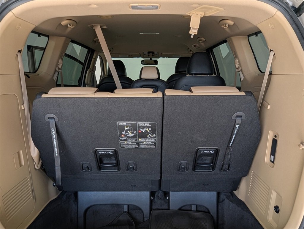 Used 2016 Kia Sedona EX image 25
