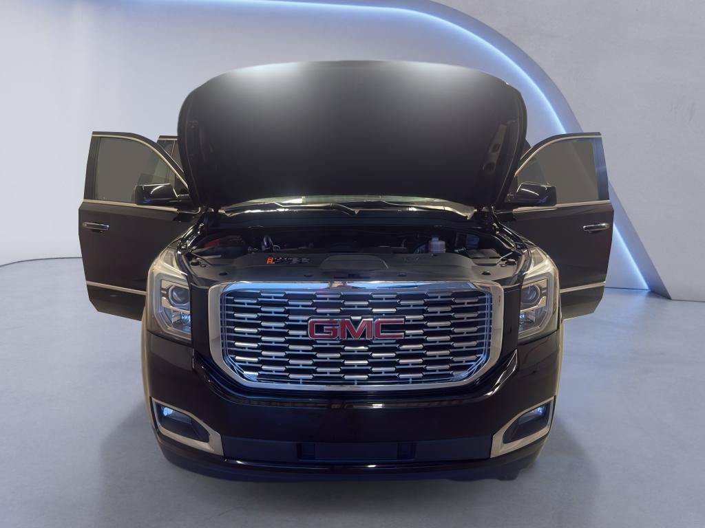 Used 2019 GMC Yukon Denali w/ Open Road Package AWD/4WD image 10