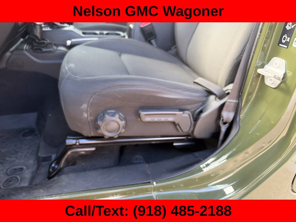 Used 2021 Jeep Wrangler Unlimited Sport AWD/4WD image 11