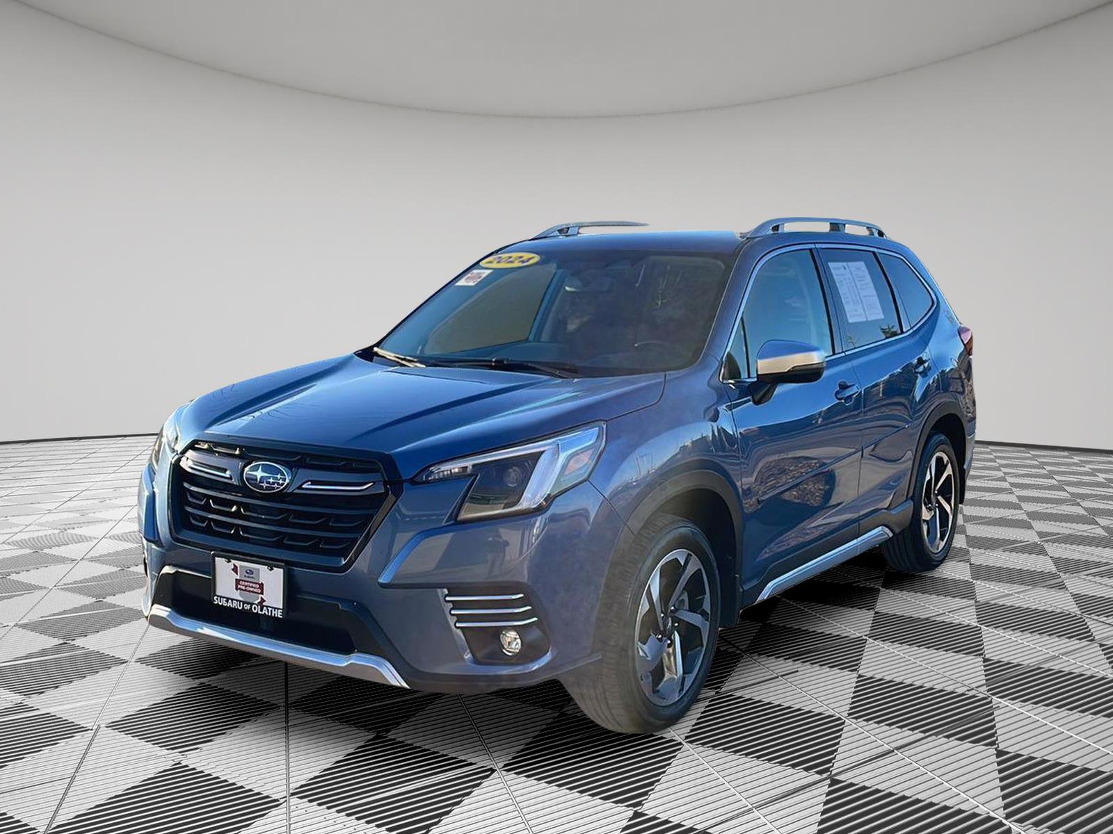 Used 2024 Subaru Forester Touring image 15