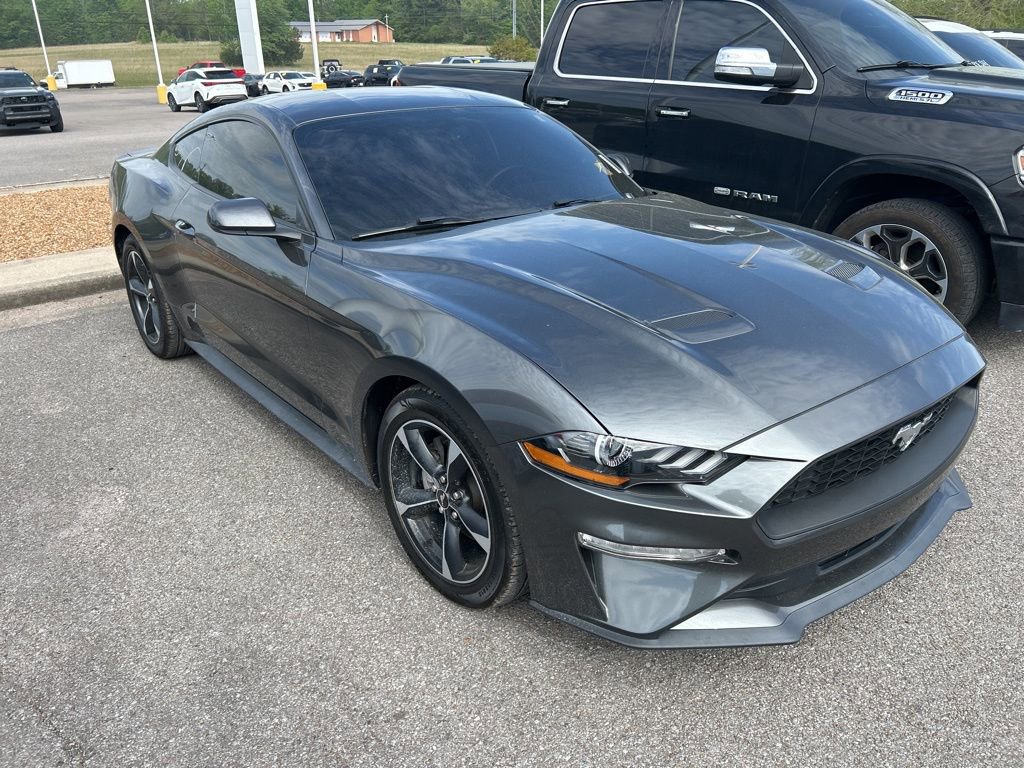 Used 2020 Ford Mustang Coupe image 5