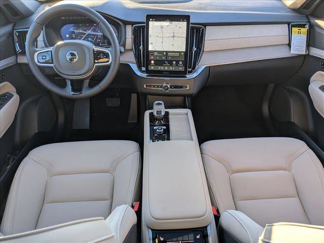 New 2026 Volvo XC90 T8 Ultra w/ Protection Package Premier image 16