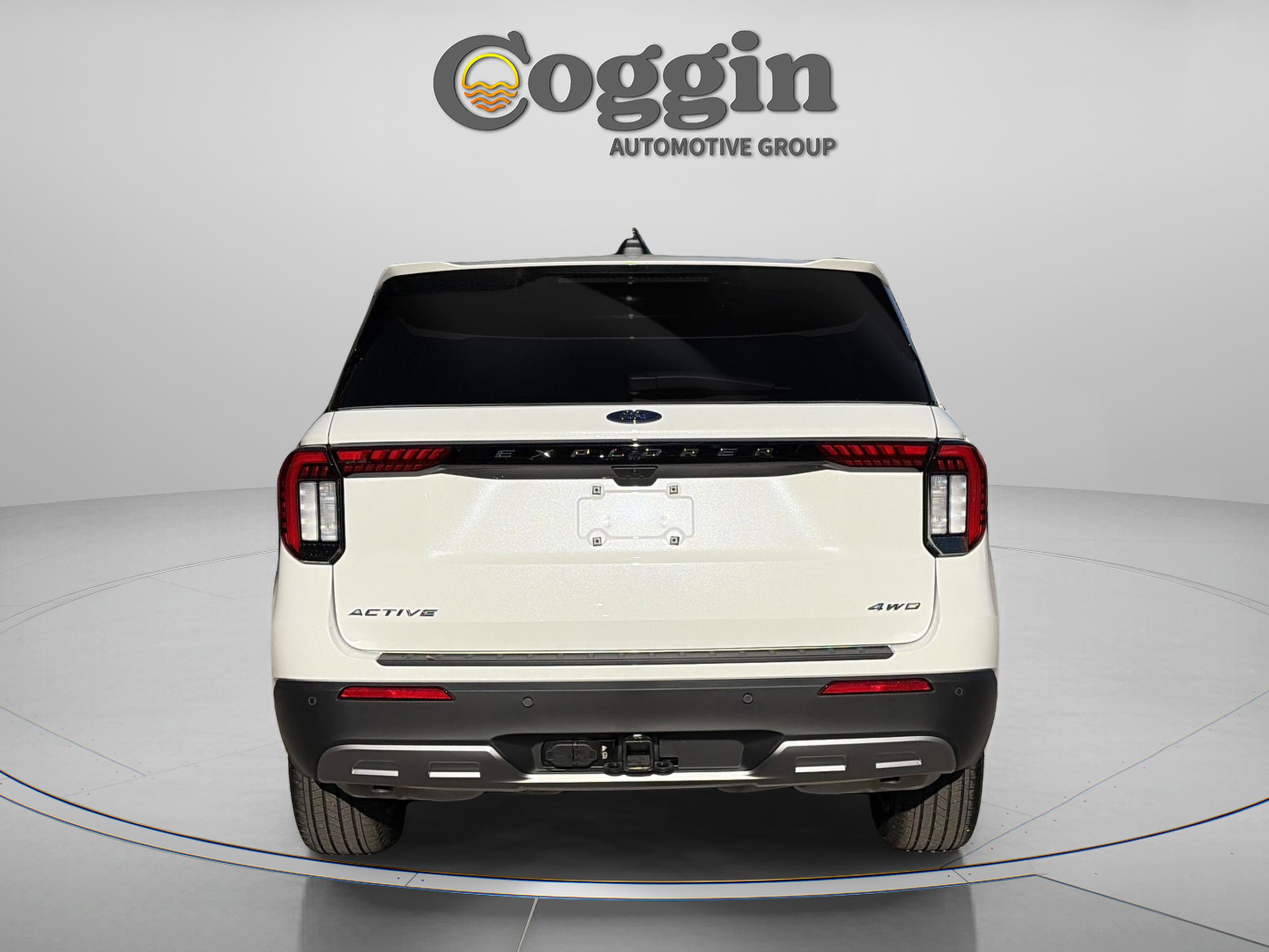 New 2026 Ford Explorer Active w/ Active Comfort Package image 5