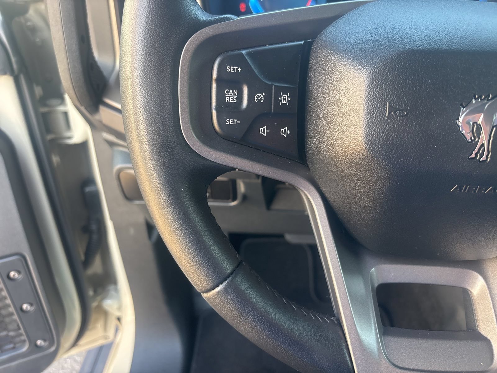 Used 2025 Ford Bronco Outer Banks AWD/4WD image 17