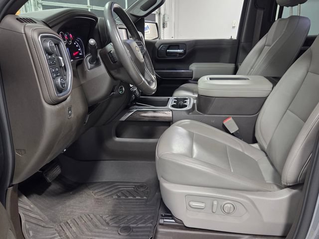 Used 2020 Chevrolet Silverado 1500 LTZ w/ LTZ Premium Package AWD/4WD image 5