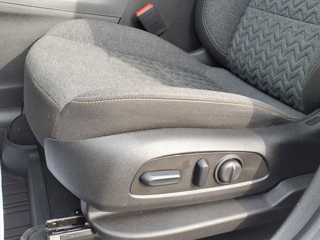 Certified 2024 Chevrolet Equinox LT w/ LPO, Floor Liner Package image 17