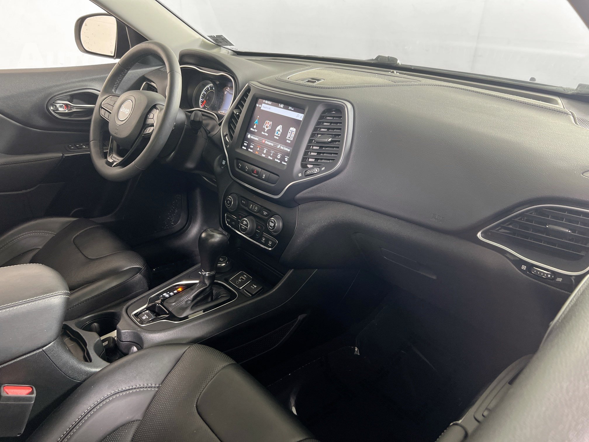 Used 2023 Jeep Cherokee Altitude Lux w/ Lux Elite Package AWD/4WD image 29