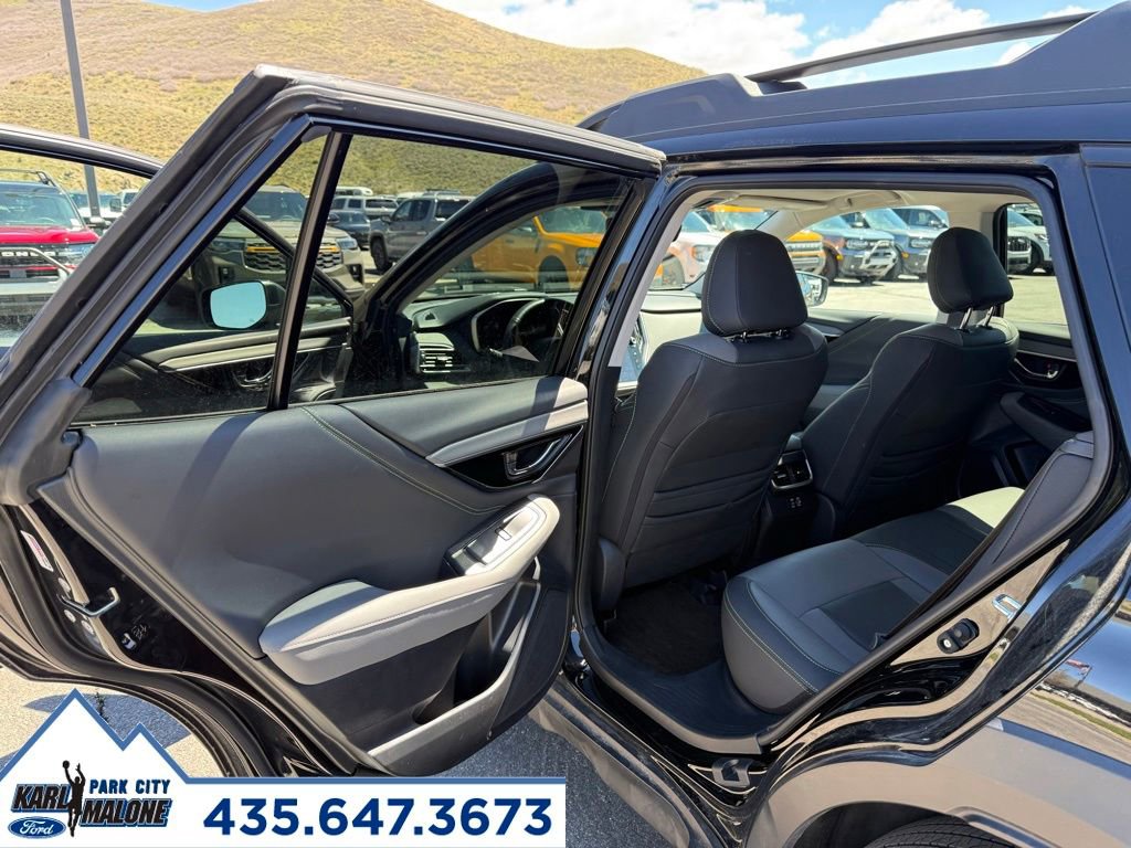 Used 2025 Subaru Outback Onyx Edition AWD/4WD image 24