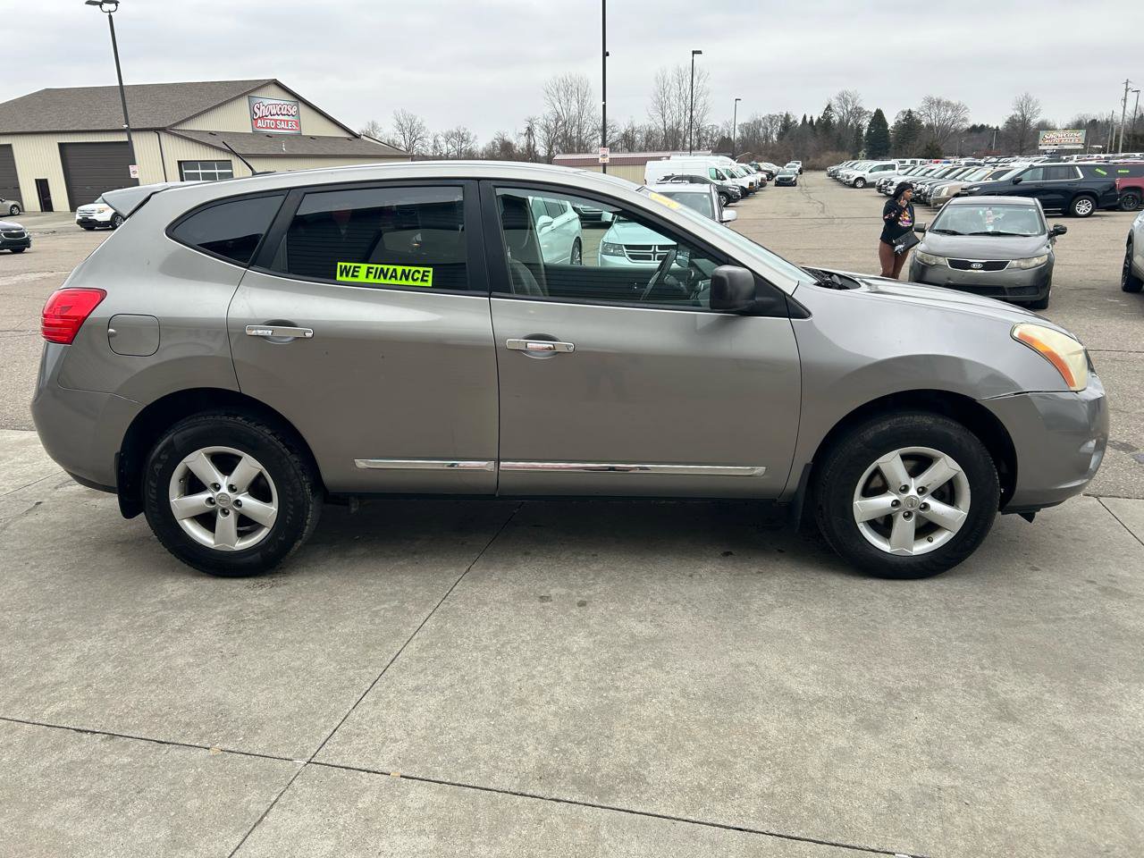Used 2012 Nissan Rogue S w/ Special Edition Pkg image 4