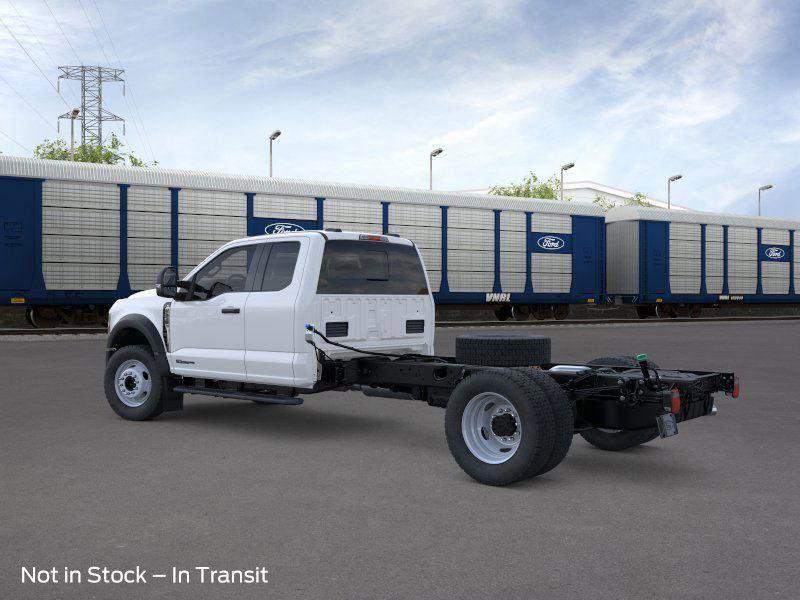 New 2026 Ford F550 4x4 SuperCab Super Duty image 4