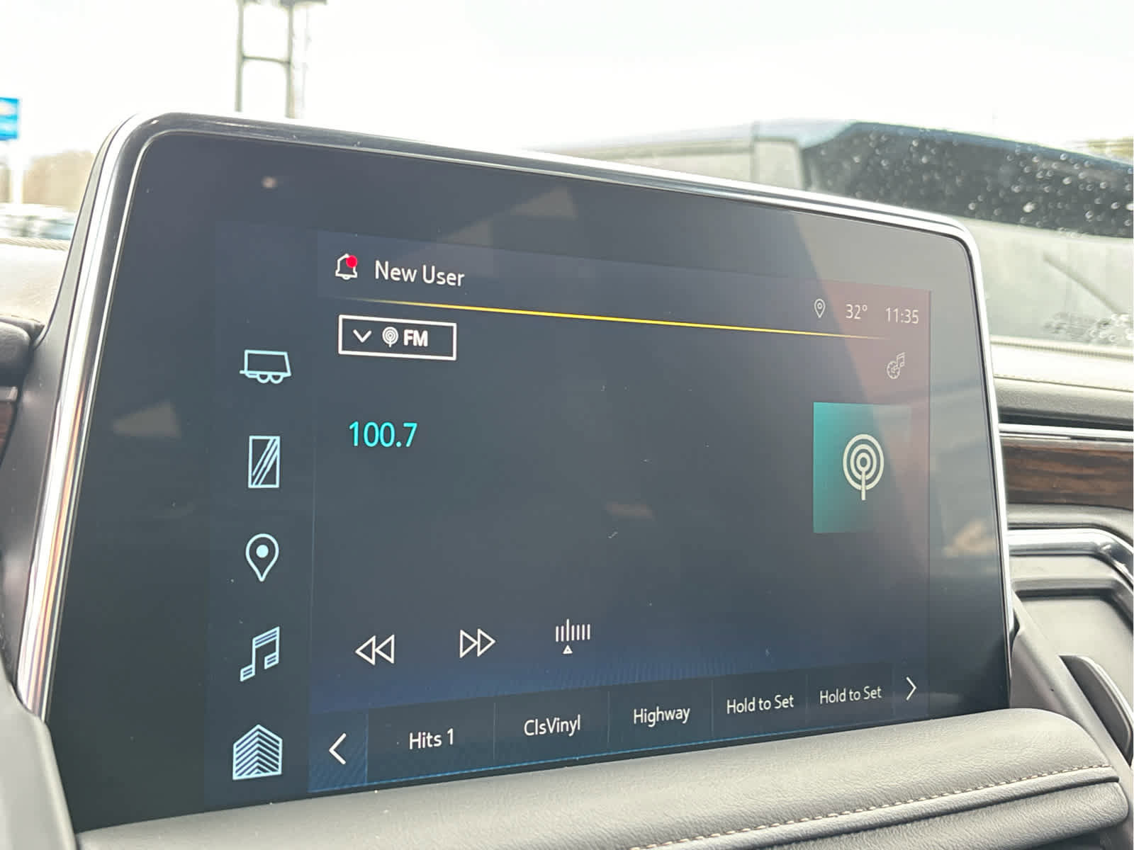 Certified 2023 Chevrolet Suburban High Country image 20