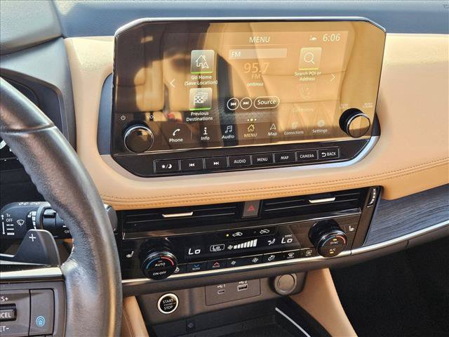 Used 2022 Nissan Rogue Platinum w/ Head-Up Display Package FWD image 15