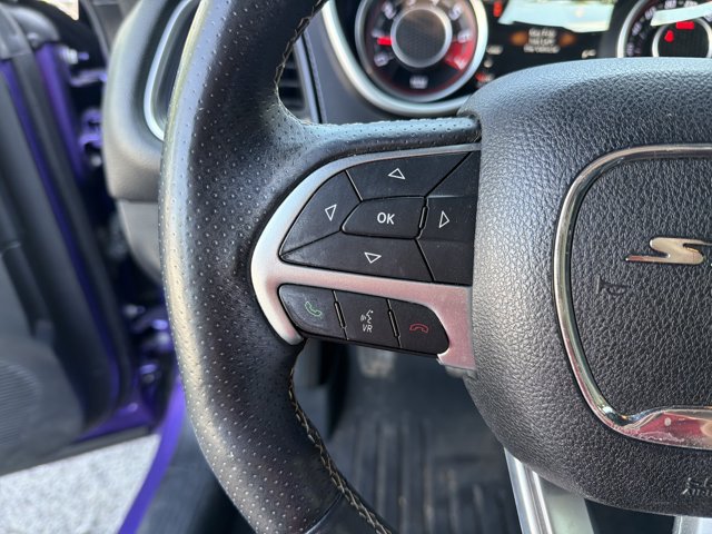 Used 2016 Dodge Challenger SRT w/ Technology Group RWD image 15