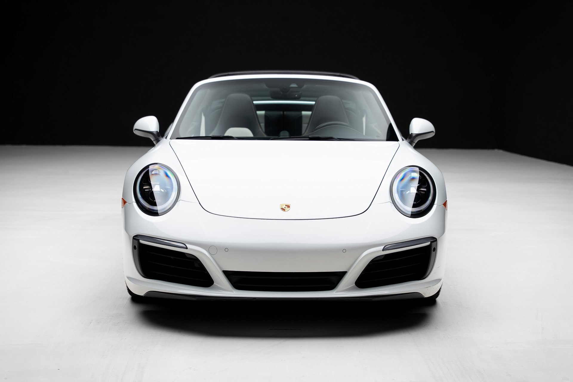 Used 2019 Porsche 911 Targa 4S image 8