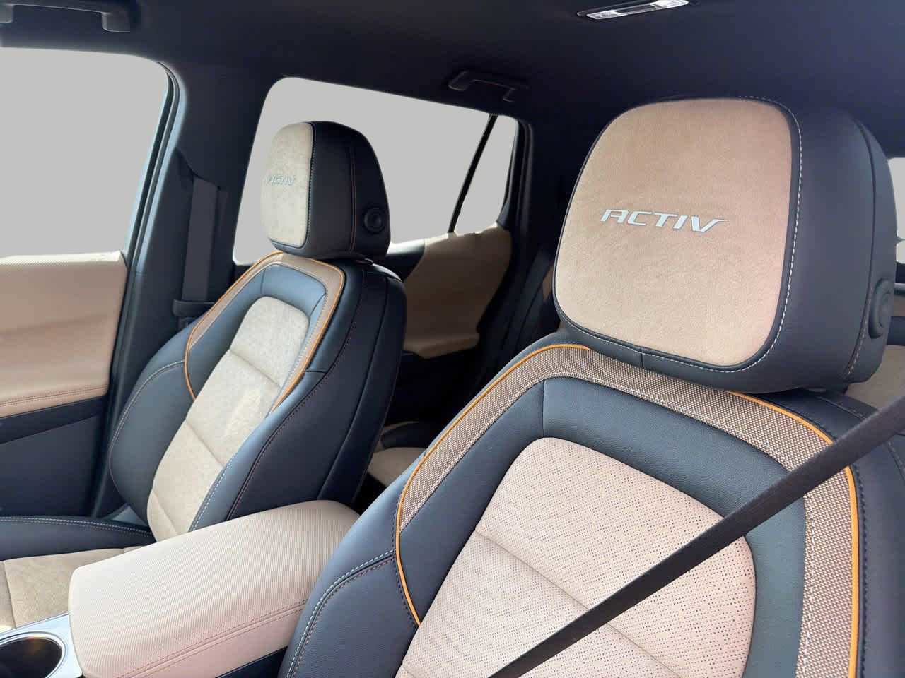 New 2026 Chevrolet Equinox ACTIV w/ Convenience Package III FWD image 19