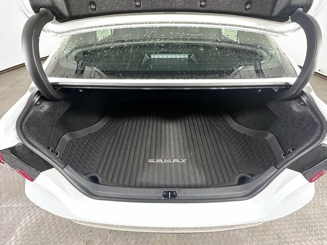 Used 2023 Toyota Camry XLE image 15