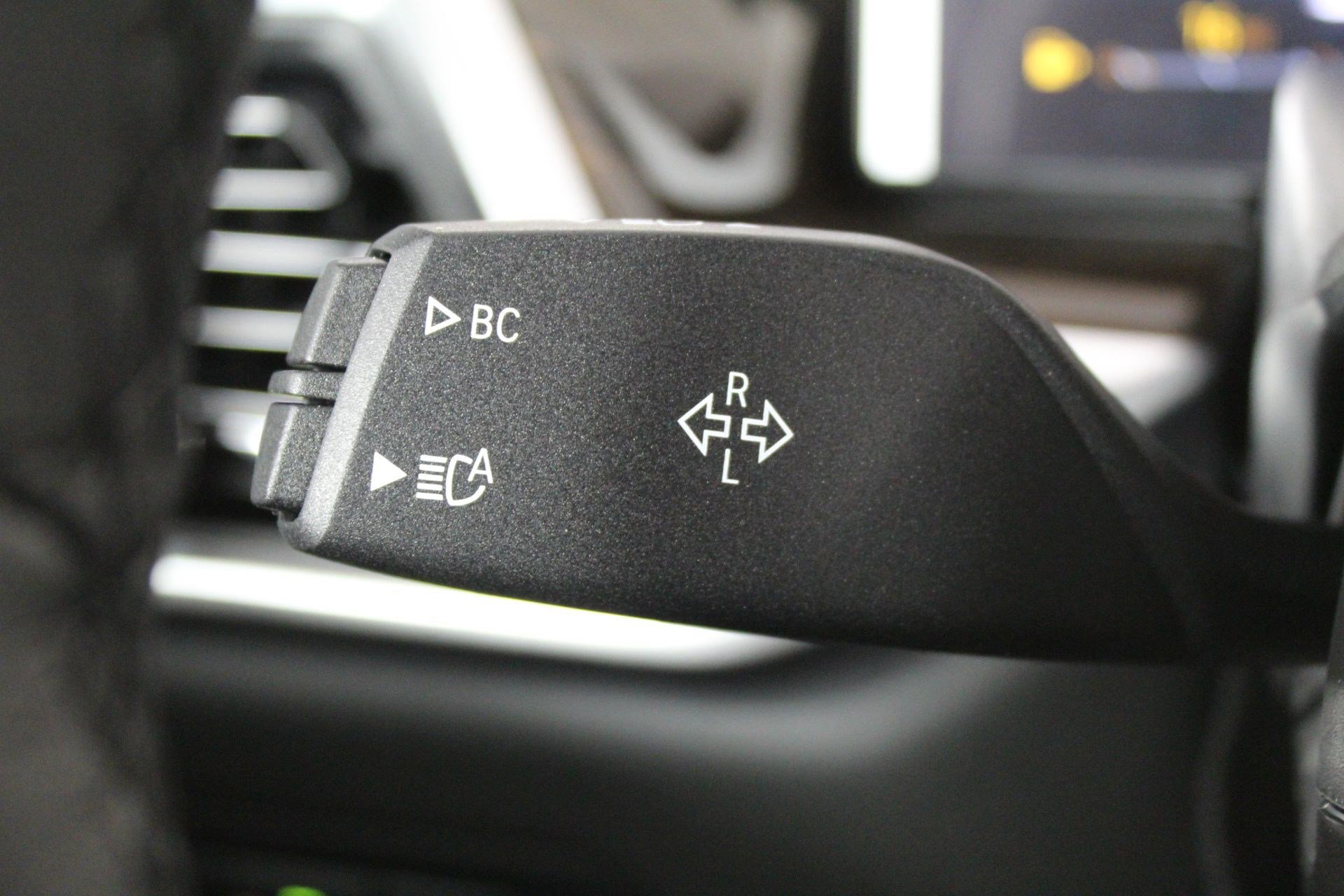 New 2026 BMW X5 xDrive40i w/ Climate Comfort Package AWD/4WD image 28