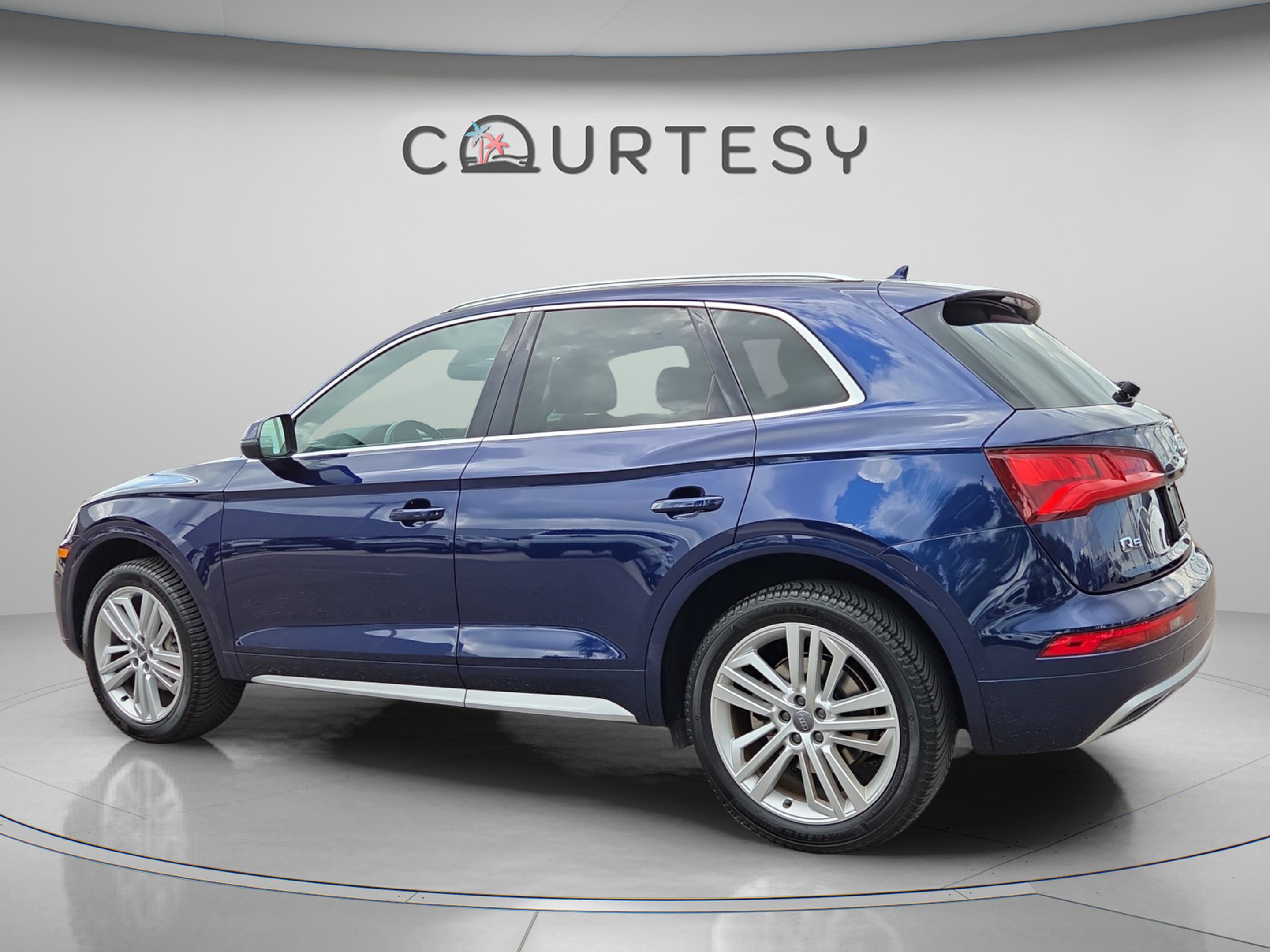 Used 2018 Audi Q5 2.0T Premium Plus AWD/4WD image 3