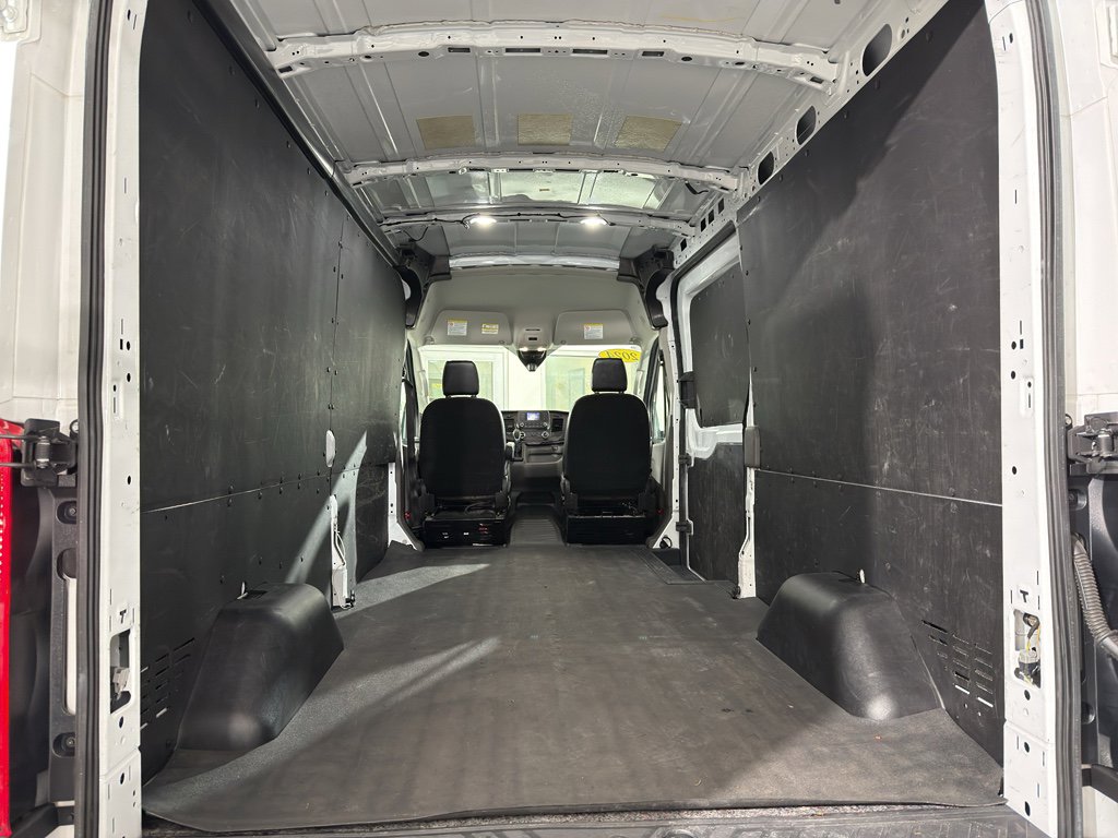 Used 2024 Ford Transit 250 148 Medium Roof w/ Load Area Protection Package image 8