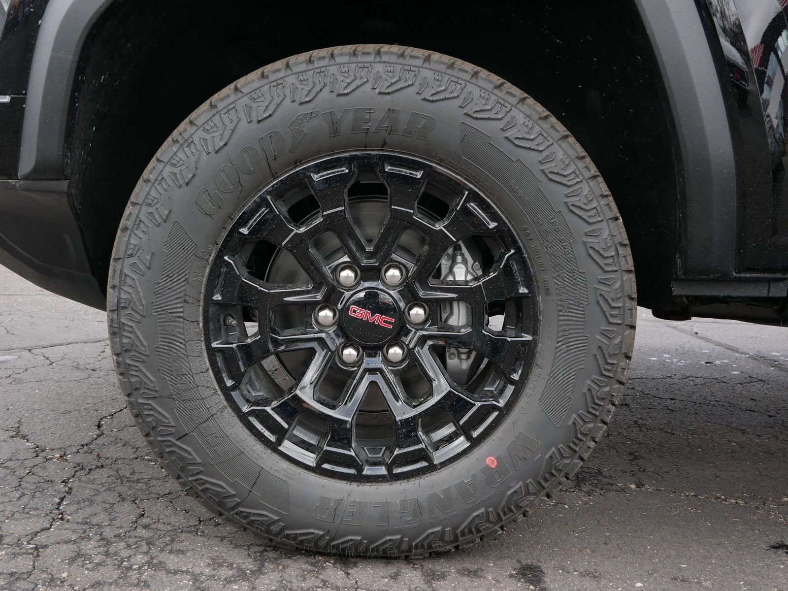 New 2026 GMC Canyon Elevation w/ Convenience Package AWD/4WD image 3
