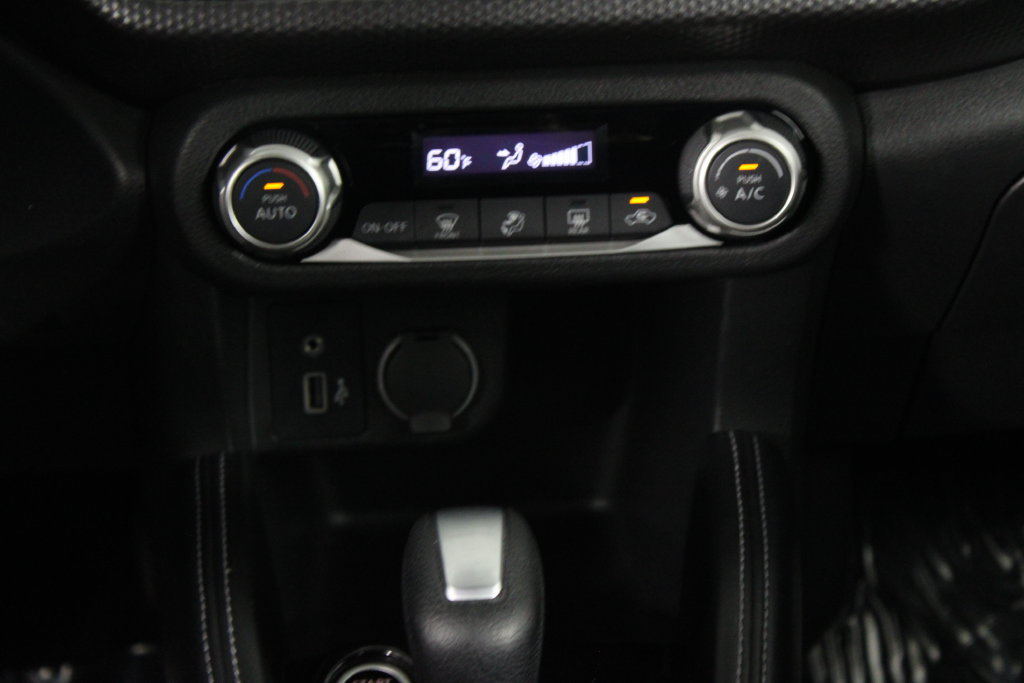 Certified 2019 Nissan Kicks SV FWD image 22
