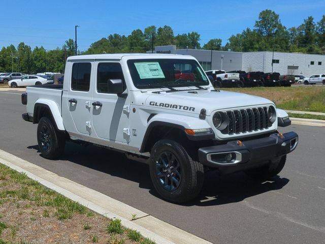 New 2026 Jeep Gladiator Sport AWD/4WD image 15