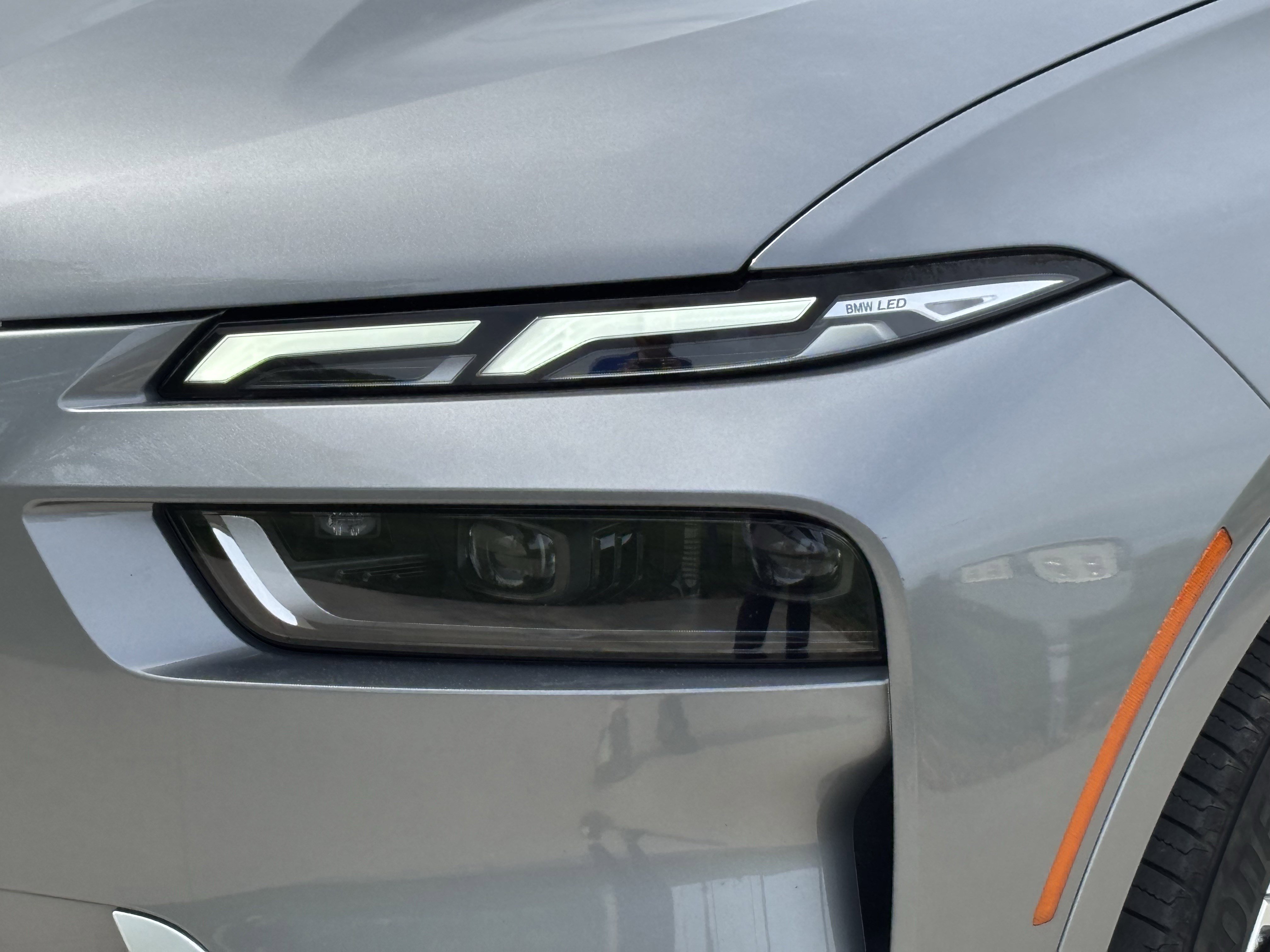 Certified 2024 BMW X7 xDrive40i w/ Premium Package image 6