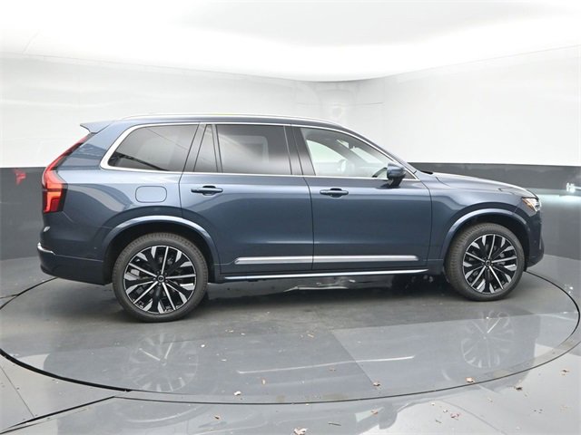 New 2026 Volvo XC90 B6 Plus w/ Protection Package Premier image 8