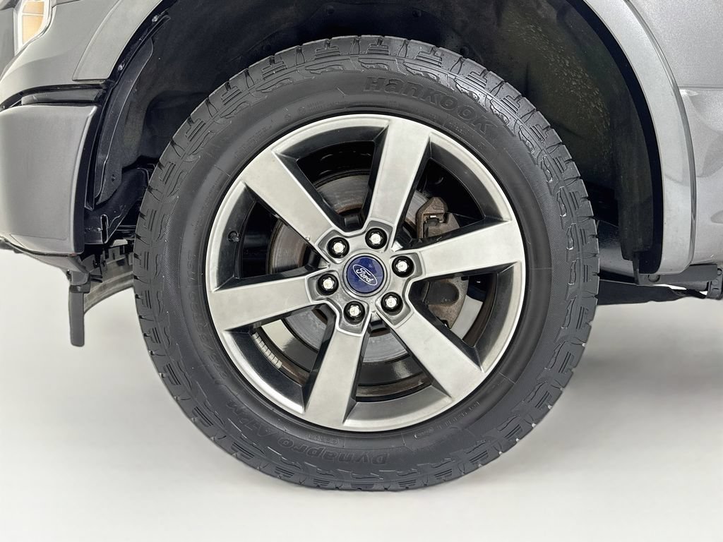 Used 2017 Ford F150 XLT w/ Equipment Group 302A Luxury AWD/4WD image 31