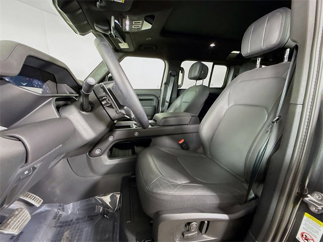 Certified 2025 Land Rover Defender 110 V8 image 11