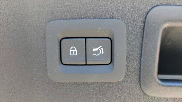 Certified 2024 MAZDA CX-90 Plug-In Hybrid w/ Preferred image 10