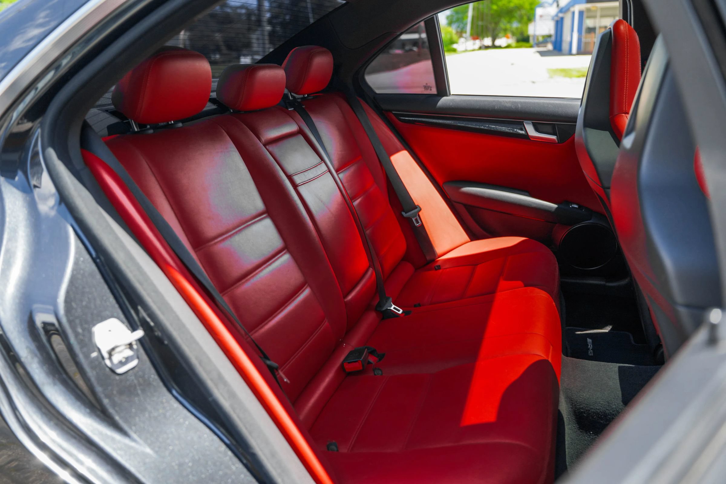 Used 2012 Mercedes-Benz C 63 AMG Sedan image 33