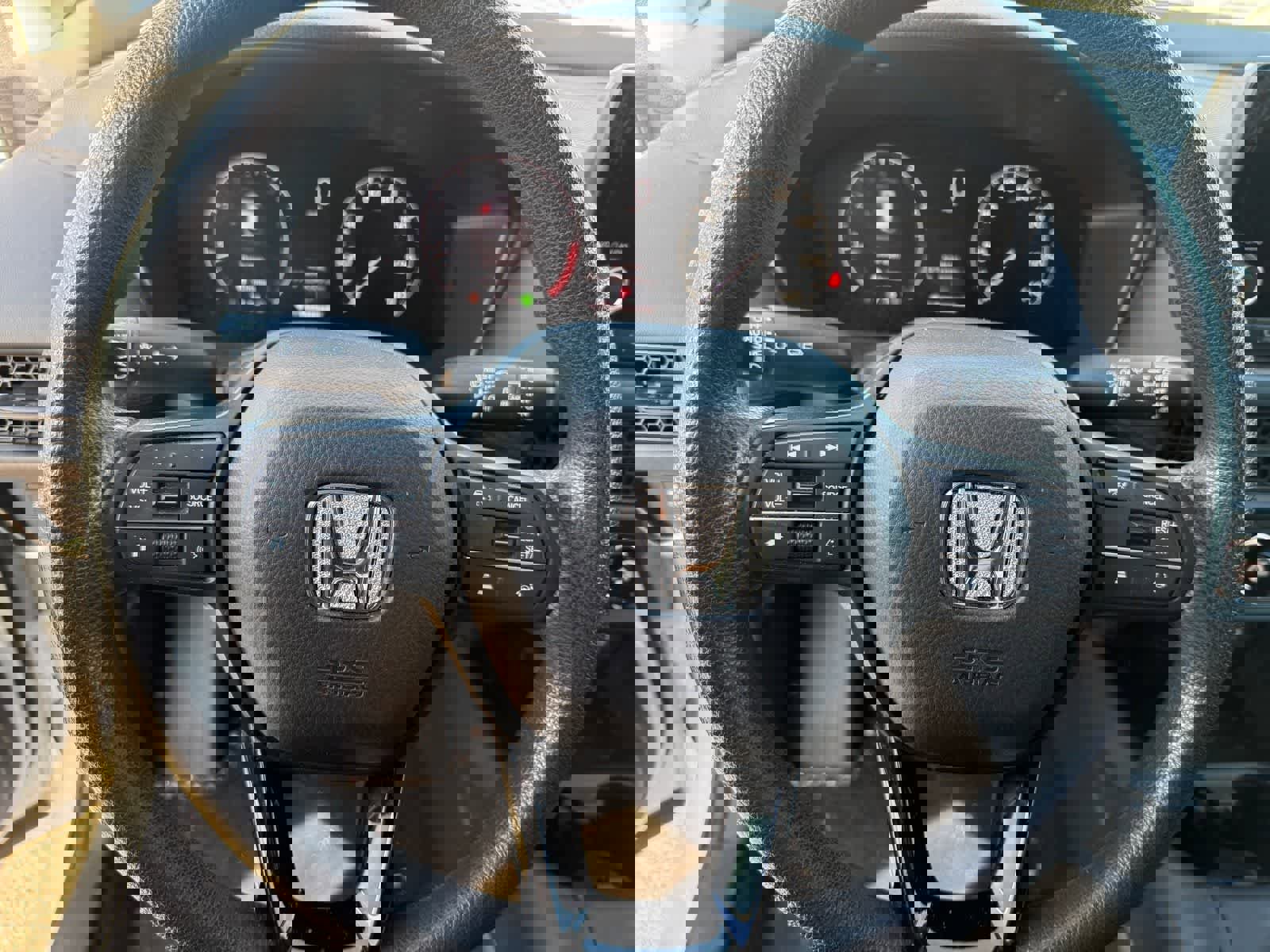 Used 2023 Honda HR-V LX image 19