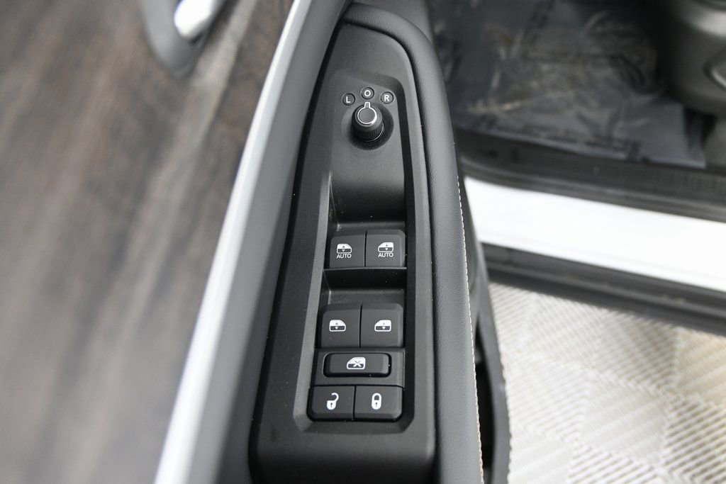 New 2026 Jeep Grand Cherokee Laredo image 19