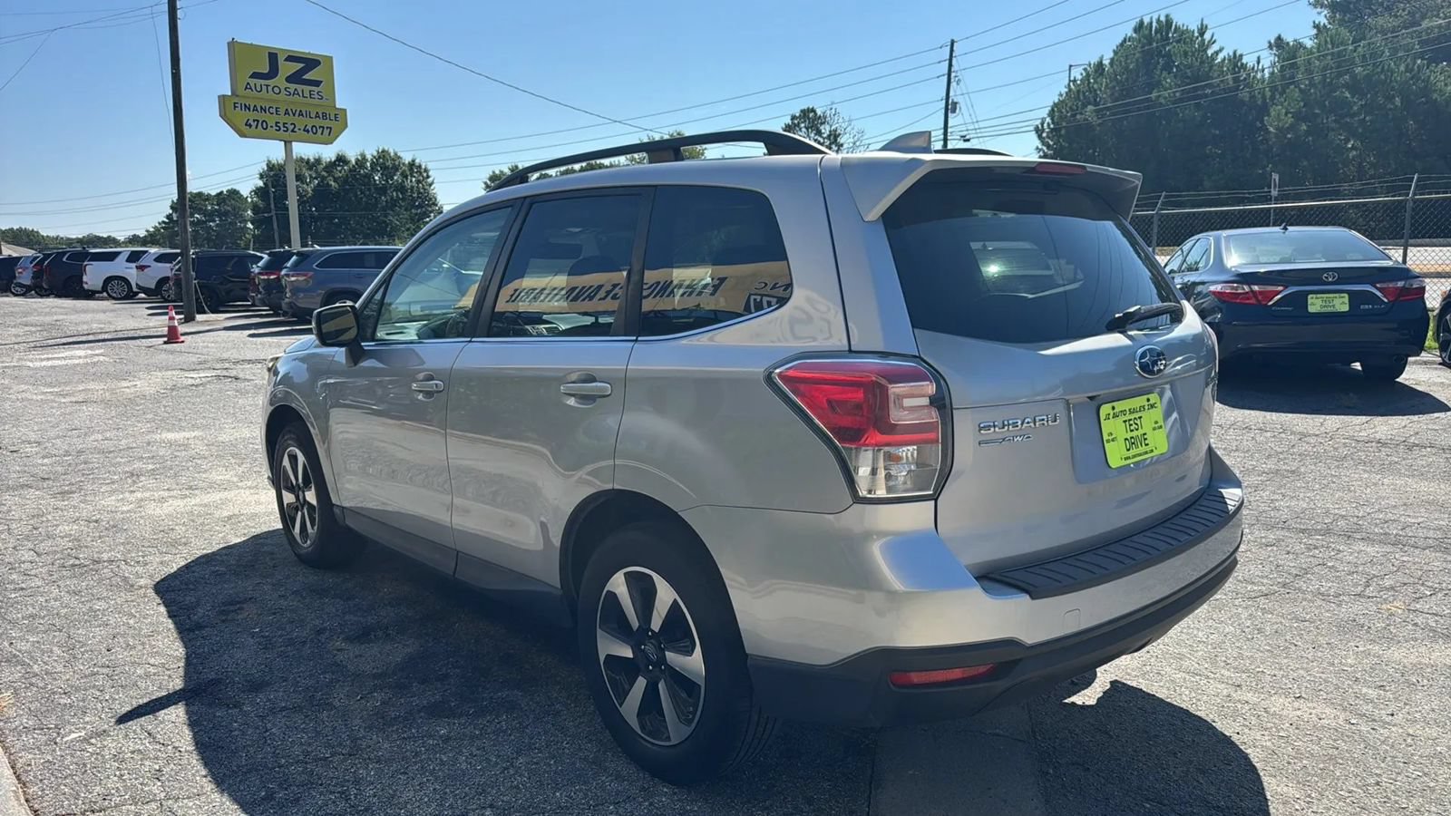 Used 2017 Subaru Forester 2.5i Limited w/ Popular Package #1 AWD/4WD image 5