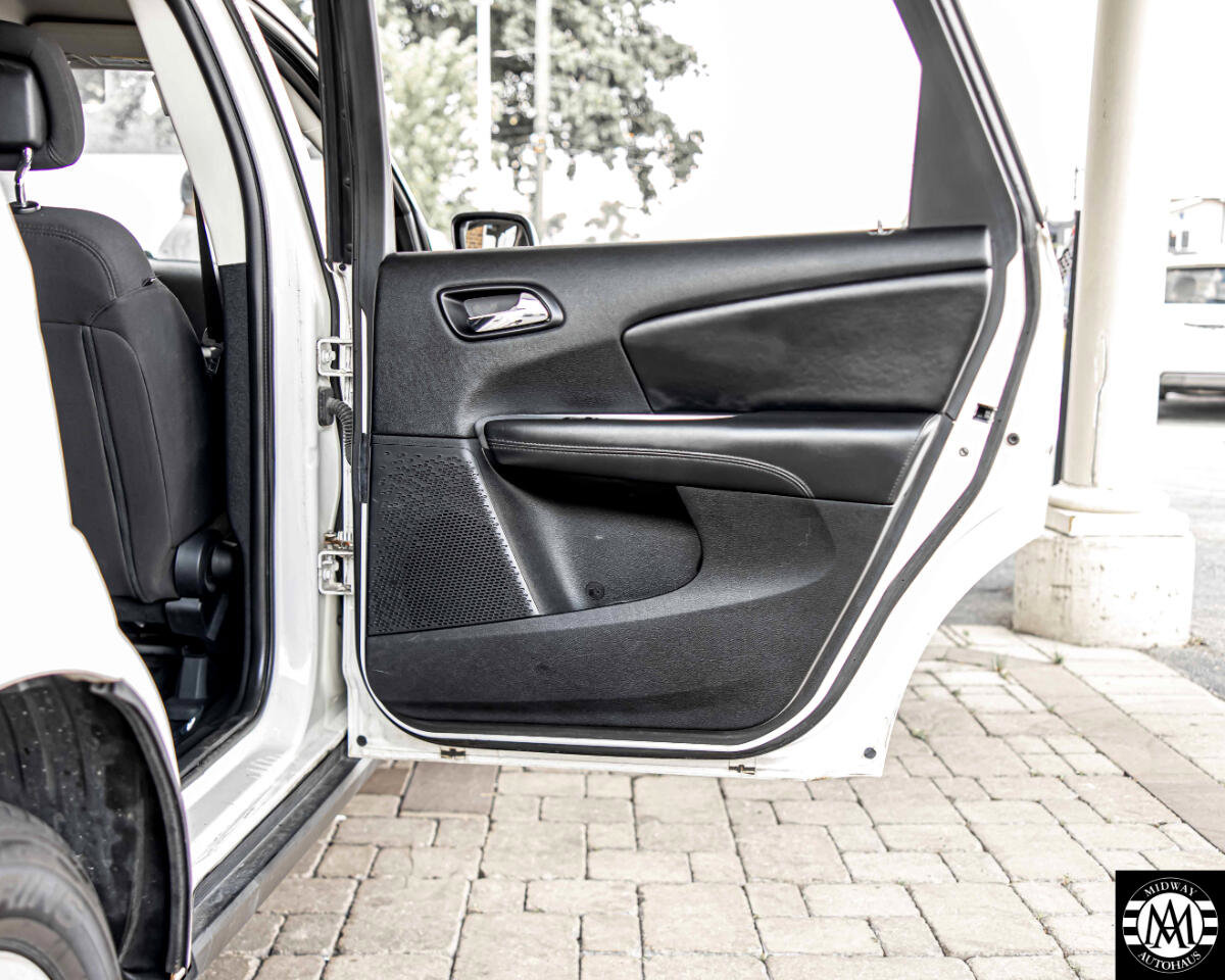 Used 2012 Dodge Journey SXT w/ Sound Group image 40