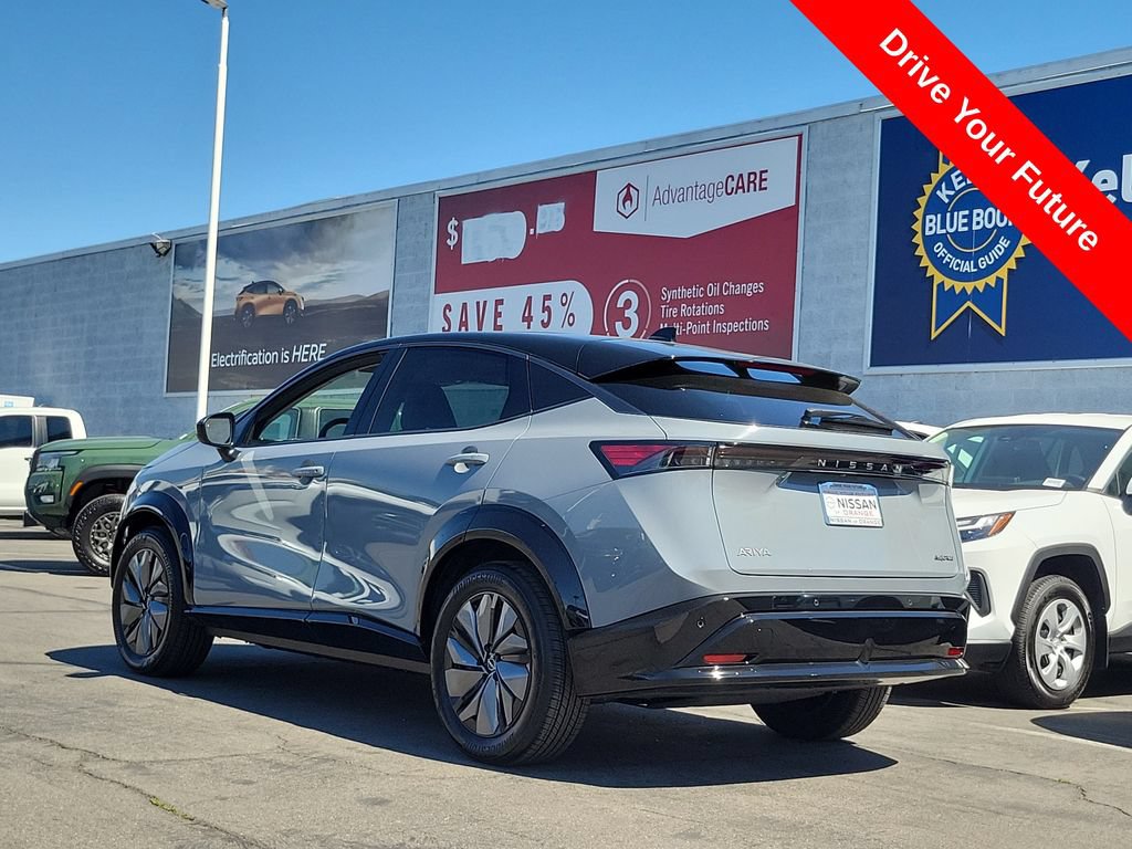 Used 2025 Nissan Ariya AWD image 2