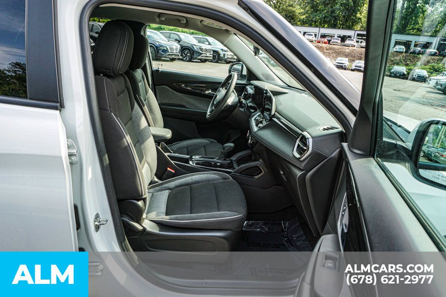 Used 2024 Chevrolet TrailBlazer LT FWD image 22
