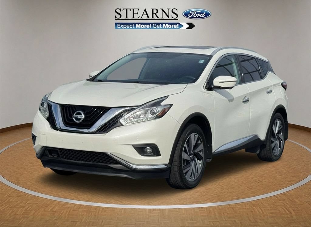 Used 2018 Nissan Murano Platinum w/ Cargo Package FWD image 2