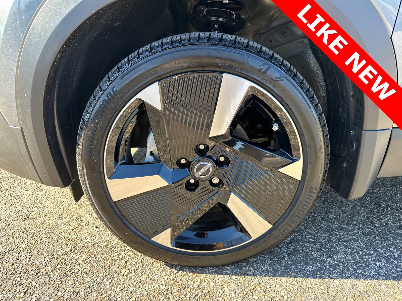 Certified 2025 Nissan Kicks SR image 11