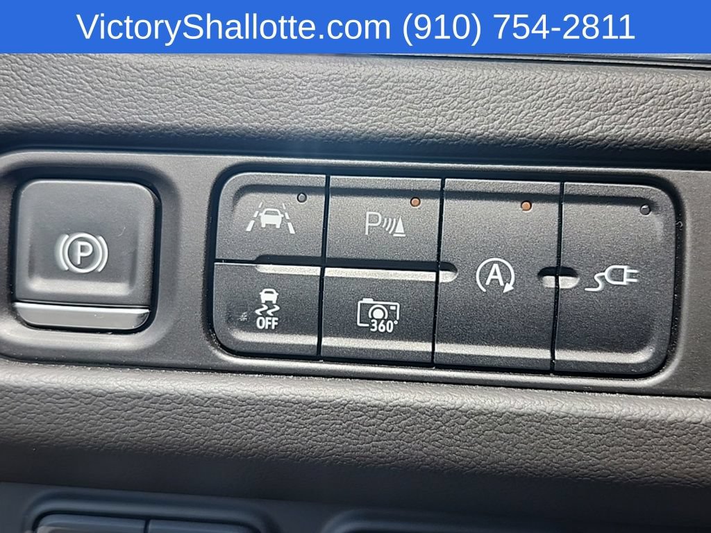 Used 2022 Chevrolet Suburban LT w/ LT Signature Plus Package AWD/4WD image 19