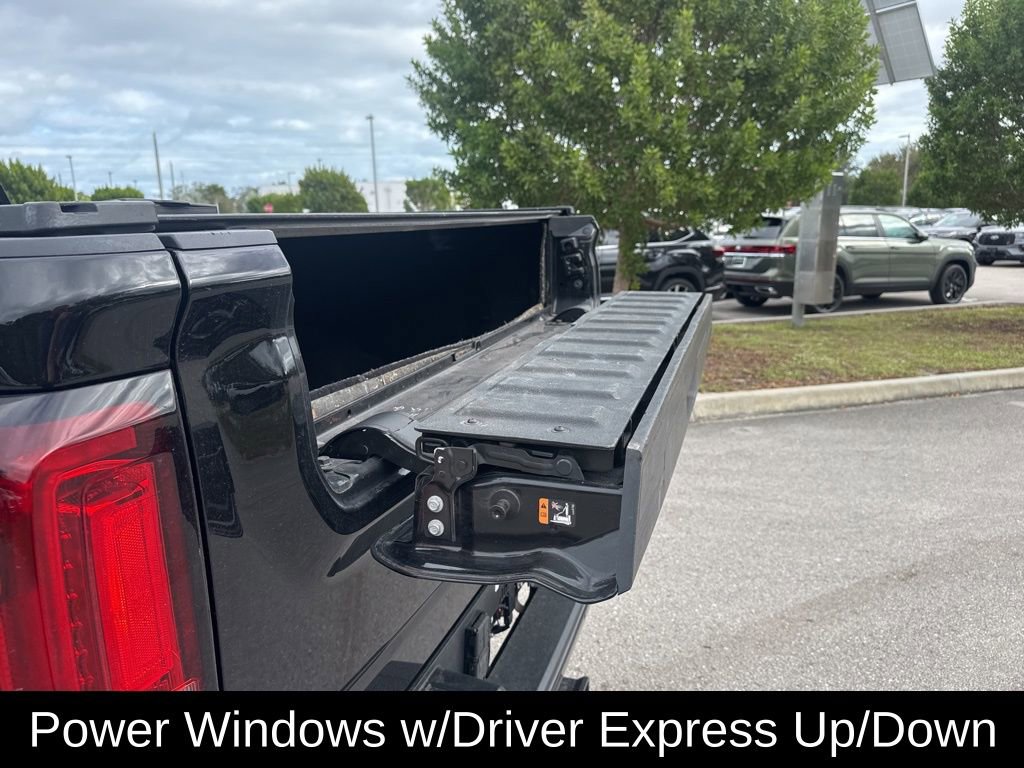 Used 2020 GMC Sierra 2500 Denali w/ Denali Ultimate Package image 11