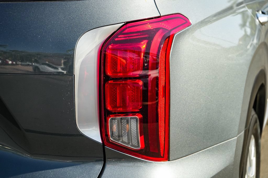 Used 2025 Hyundai Palisade SEL FWD image 7