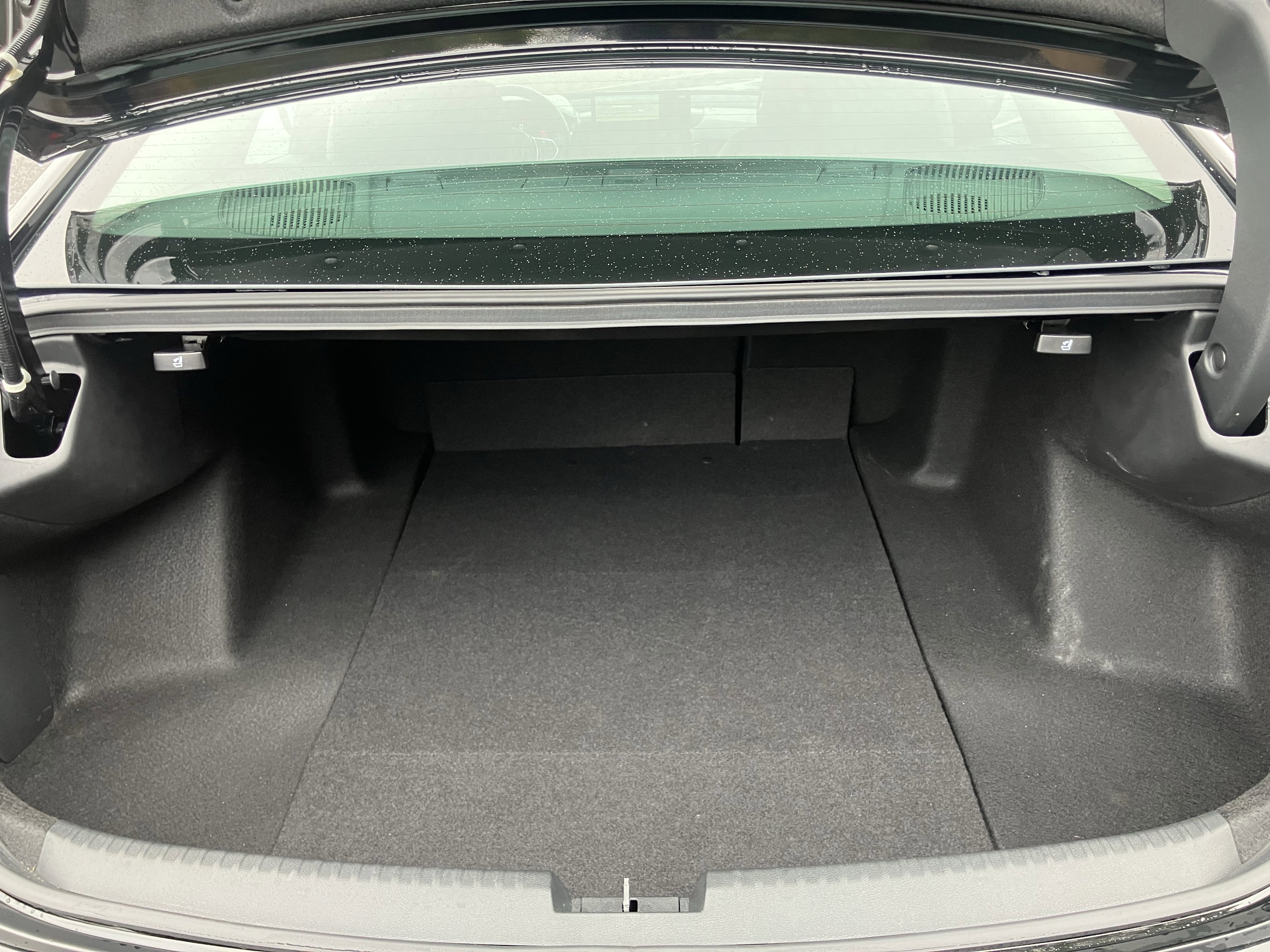 Used 2025 Acura TLX w/ Technology Package image 35